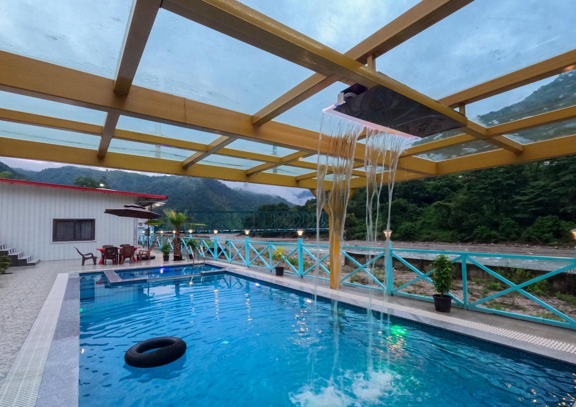 Mr River Resort - Mohanchatti Rishīkesh Dış mekan fotoğraf